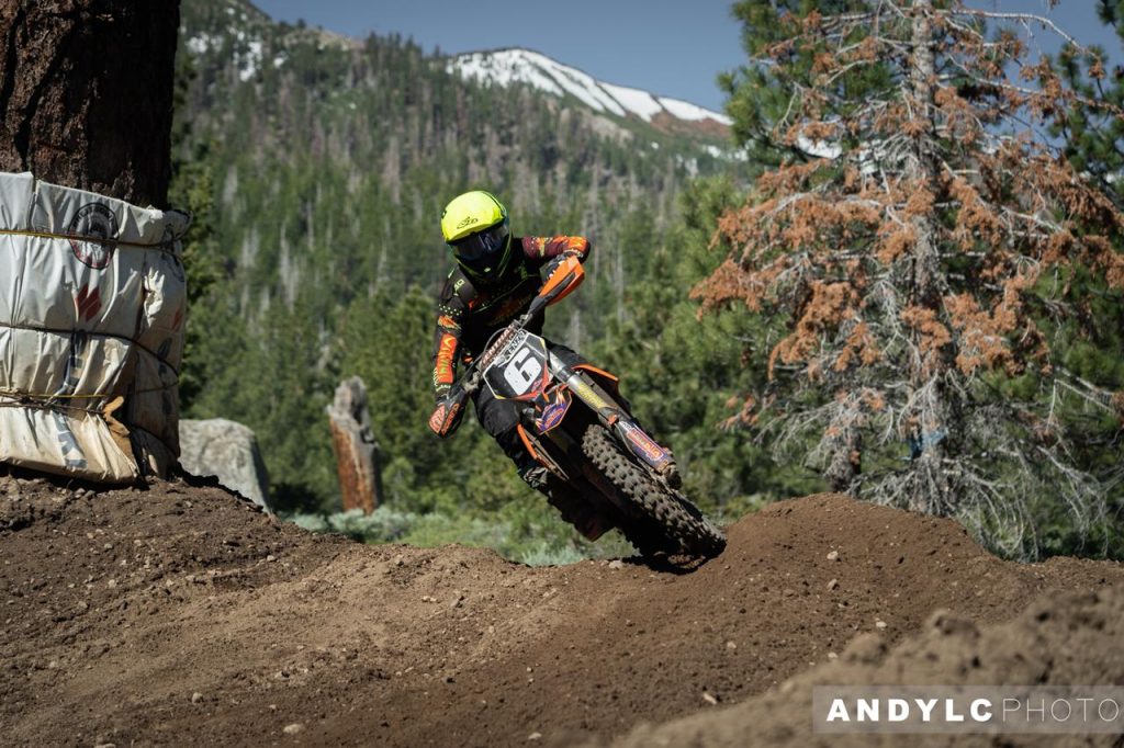 A&ccedil;a&iacute; Vita Nat Team brilha em Mammoth nos EUA