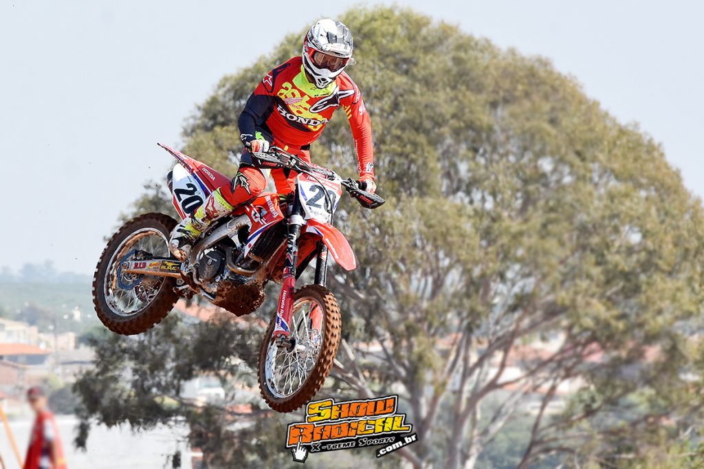 Resultados do s&aacute;bado na 3&ordf; etapa do Brasileiro de Motocross em FAMA MG