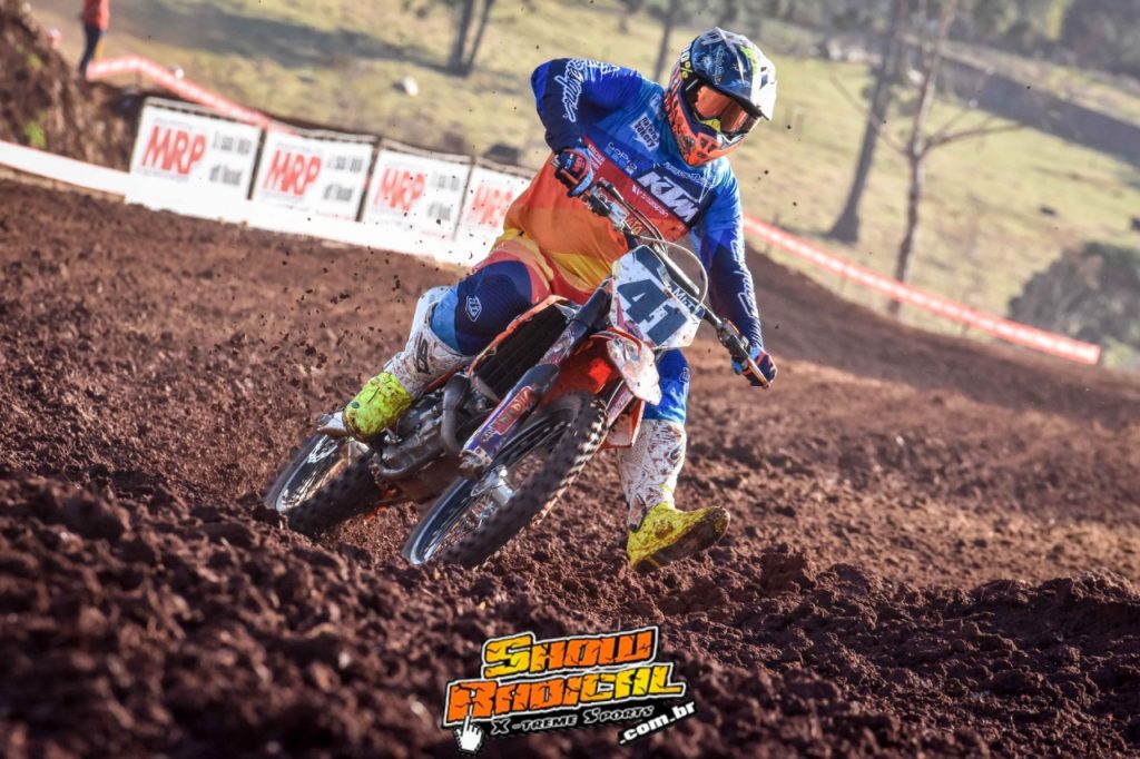 Team A&ccedil;a&iacute; VITANAT no topo do p&oacute;dio da 5&ordf; etapa do Brasileiro