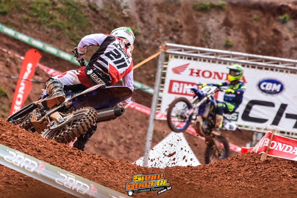 Resultados da 5&ordf; etapa do Brasileiro de Motocross em Extrema MG