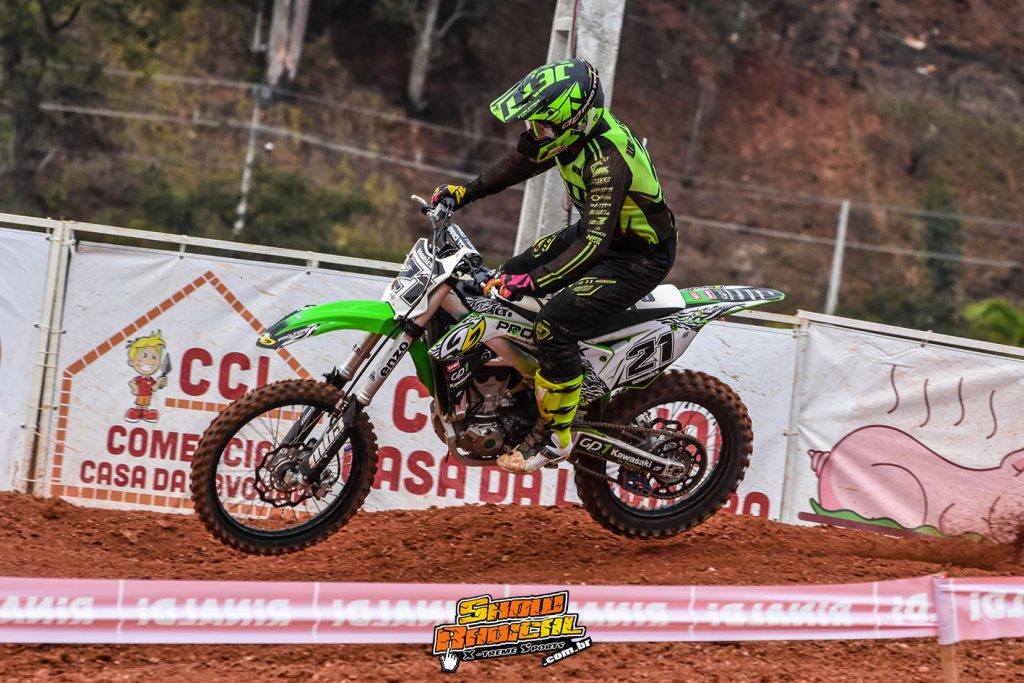 Resultados da 5&ordf; etapa do Brasileiro de Motocross em Extrema MG