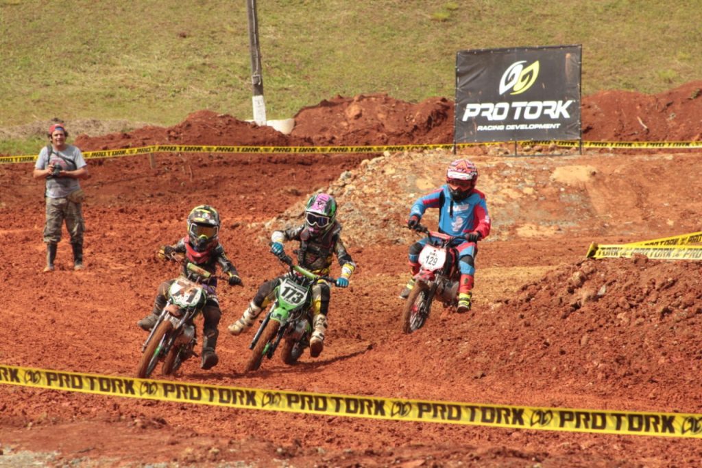 Mesmo com chuva, etapa da Super Copa Integra&ccedil;&atilde;o Pro Tork de Velocross foi sucesso em Prudent&oacute;polis