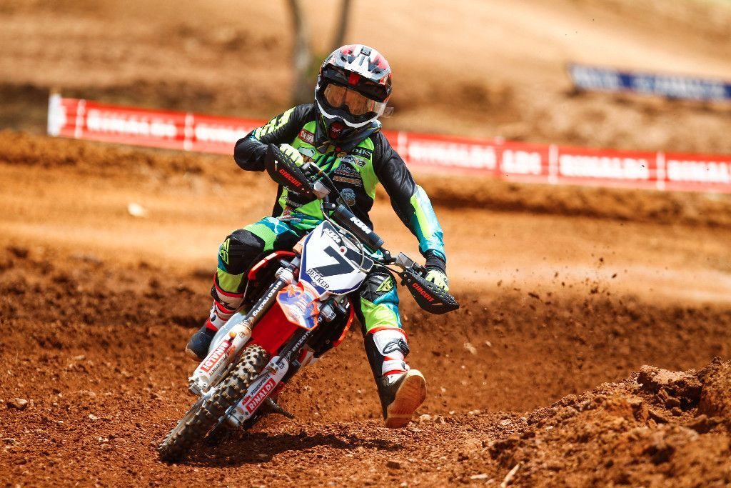 Entrevista: Rafa Becker carrega sobrenome de peso e &eacute; apontado como promessa no motocross