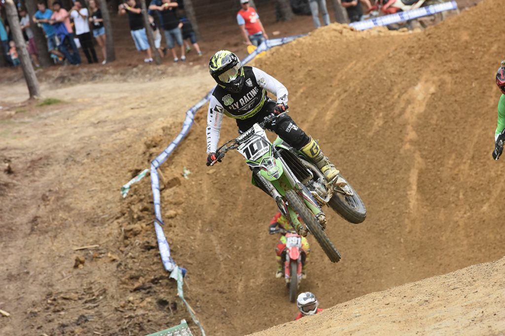 Rota Kawasaki Team j&aacute; est&aacute; em Fama MG para o Brasileiro de Motocross