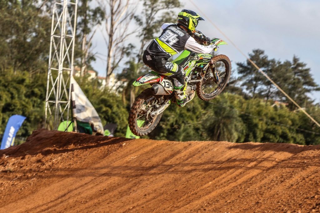 Rota Kawasaki Team conquista p&oacute;dio em todas as categorias disputadas na 2&ordf; etapa da Copa S&atilde;o Paulo de MX