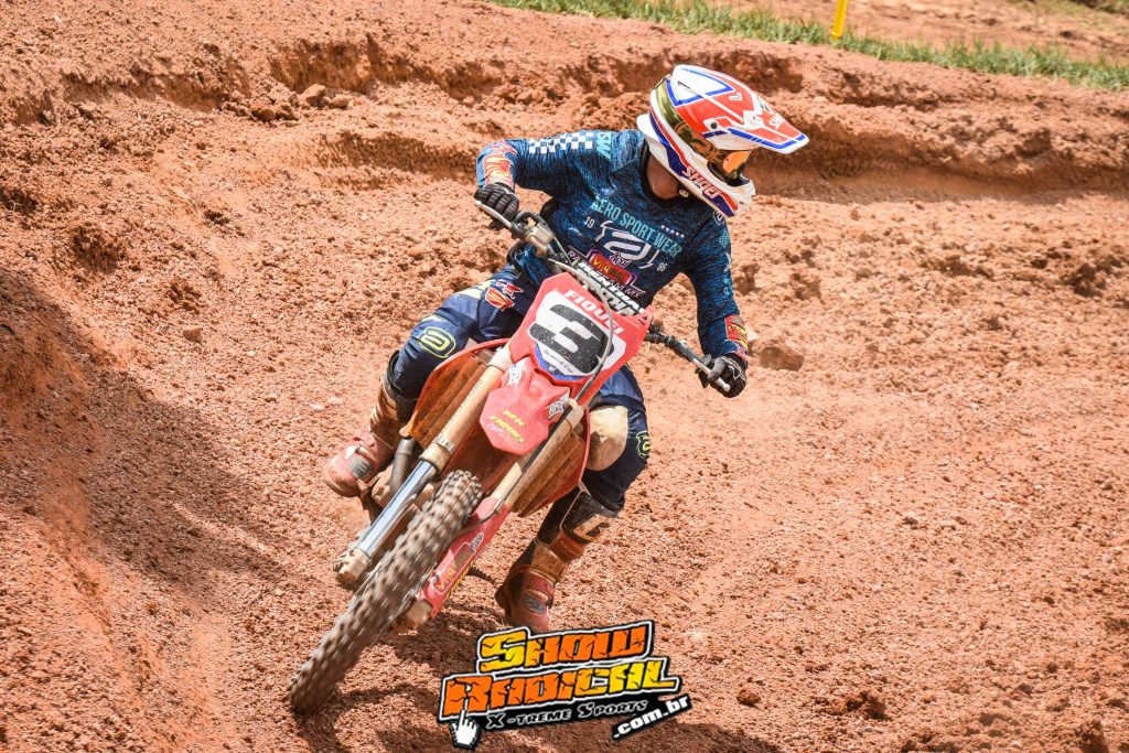 1&ordm; dia da 4&ordf; Copa VitaNat de Motocross em Bel&eacute;m PA | Resultados do s&aacute;bado