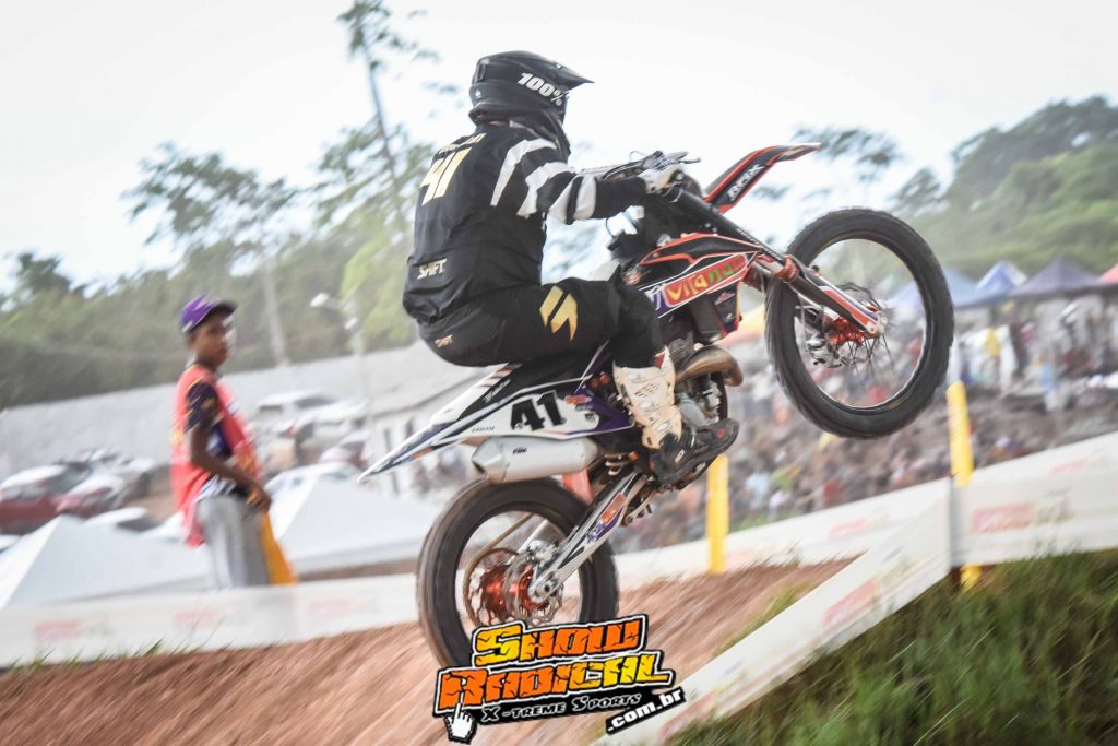 Resultados do domingo na 4&ordf; Copa VitaNat de Motocross em Bel&eacute;m PA