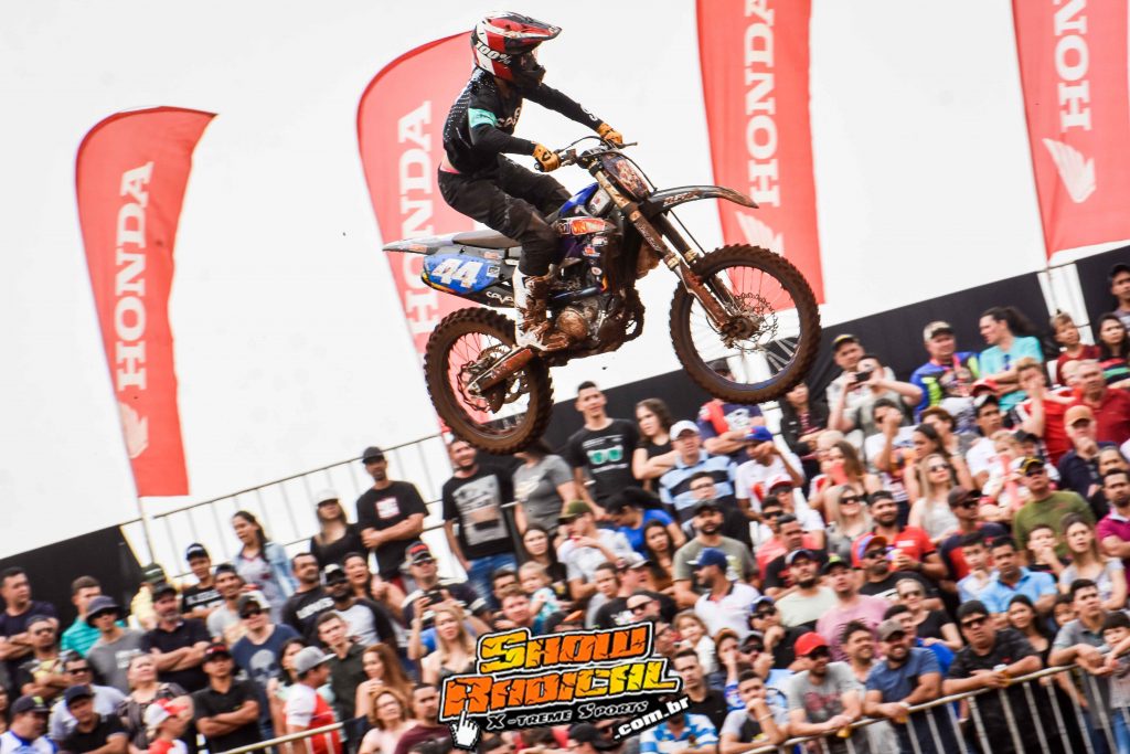 Team A&ccedil;a&iacute; VITANAT no topo do p&oacute;dio da 5&ordf; etapa do Brasileiro