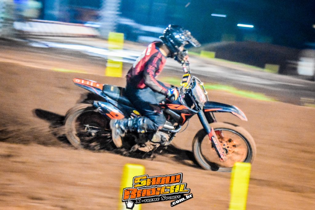 1&ordm; dia de provas no CT Guga #214, Velocross noturno | Salto Del Gua&iacute;ra PY