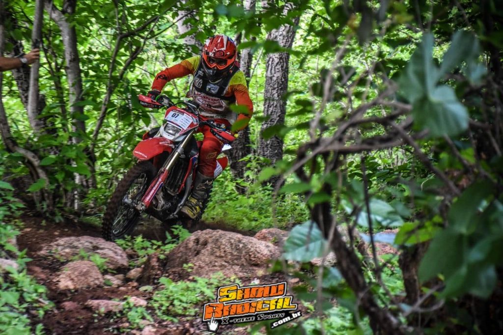 D&aacute;rio J&uacute;lio &eacute; campe&atilde;o da categoria Brasil no Rally Cerapi&oacute; 2020